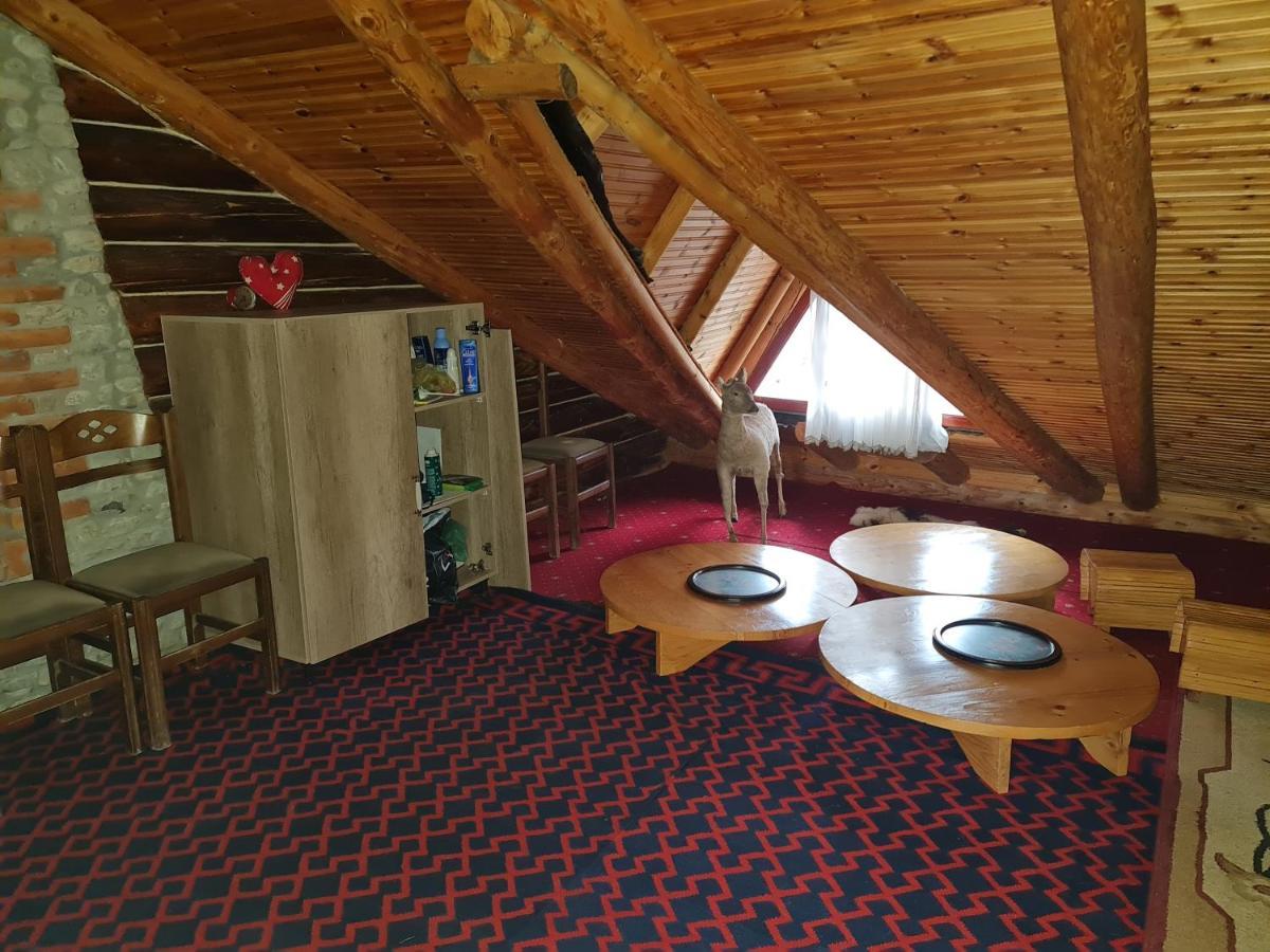 Sofra Kolonjare Agroturizem Hotel Erseke Екстериор снимка